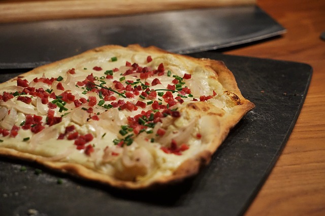 Low Carb Flammkuchen
