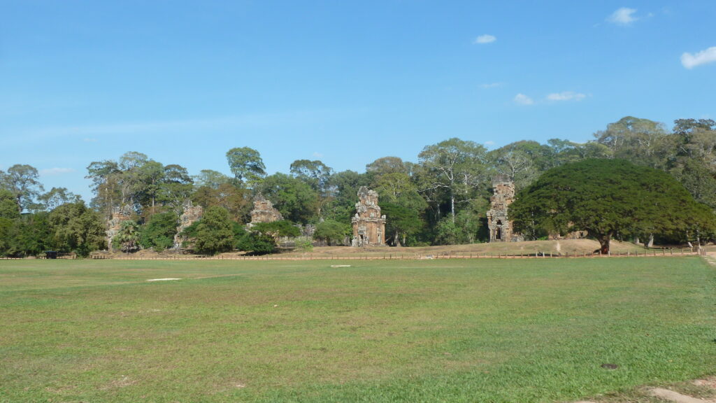 Abseits des Tep Pranam Temples
