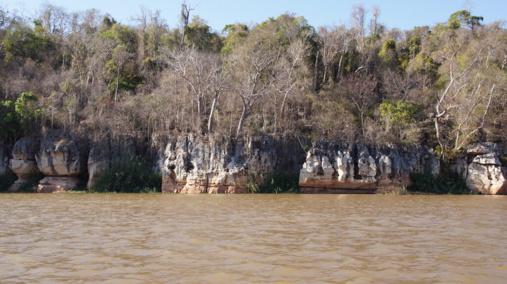 Flussfahrt am Bemaraha
