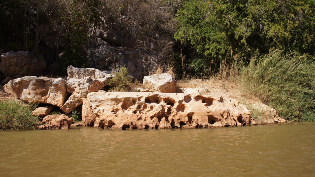 Flussfahrt am Bemaraha