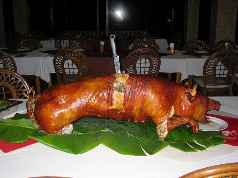 Das Spanferkel vor dem Essen