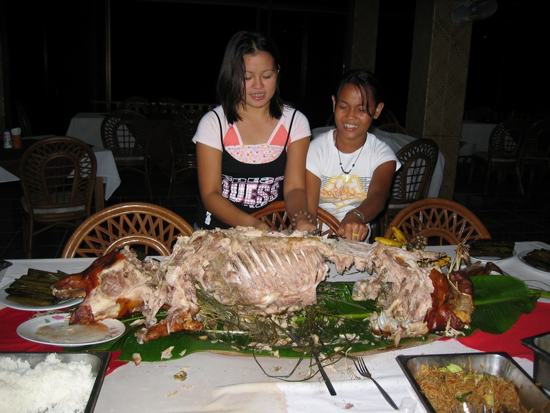 Das Spanferkel nach dem Essen