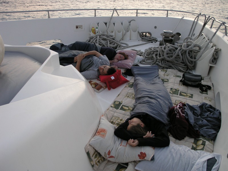 eingekuschelt und im Windschutz